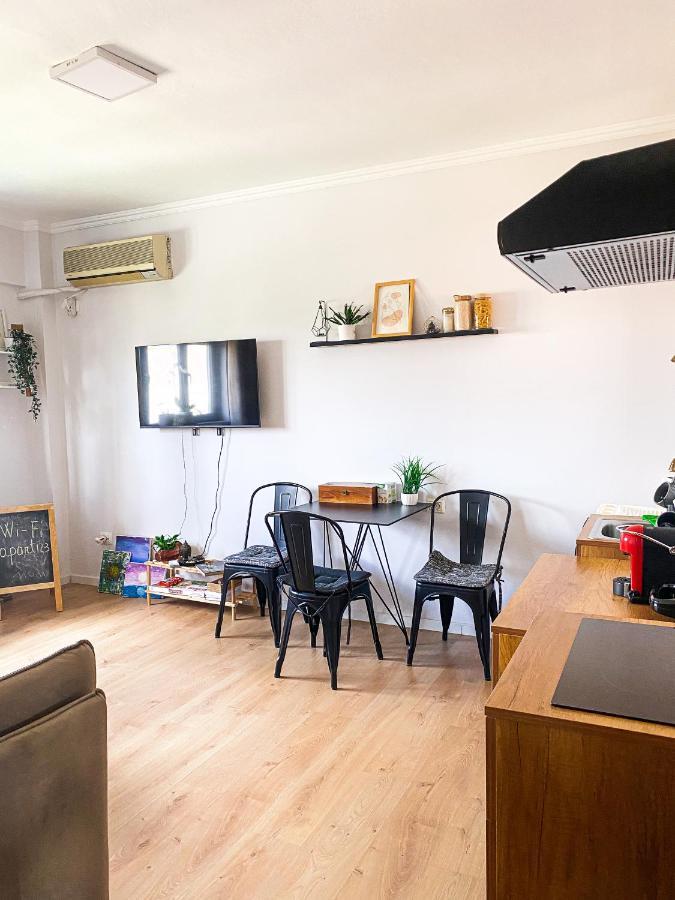 تيرانا Entire Serviced Apartment With A Beautiful View المظهر الخارجي الصورة